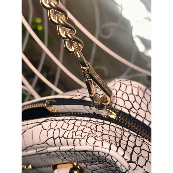 Calvin Klein White Crocodile leather hand bag   Handbag features white “crocodil - Picture 5 of 10